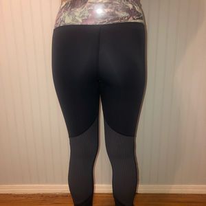 Lululemon Var-City Crop